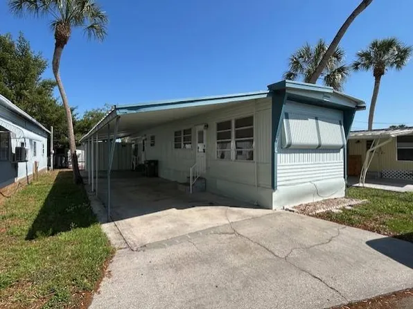 4 Idle Ln, Bradenton, FL 34208