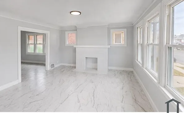 2 bed, $1,150 — Photo 1