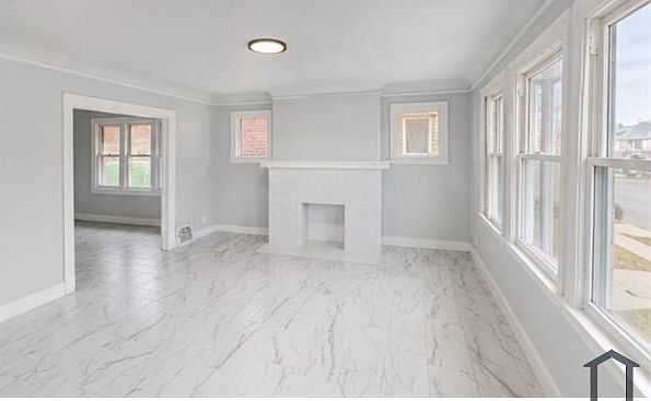 1st image of 2931 Calvert St #1