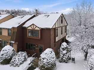 Scotty Hollow Condominiums, Chelmsford, MA 01824