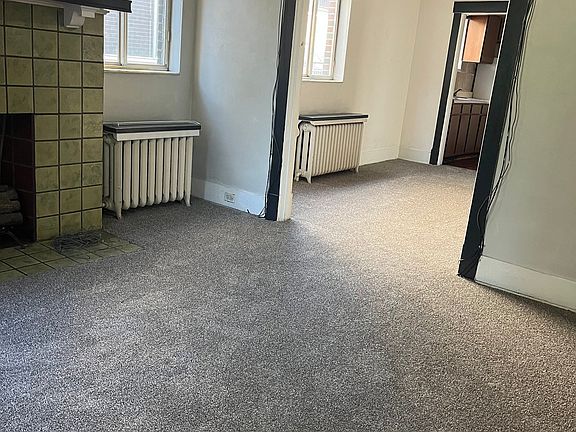 5th image of 331 Halket St APT 1