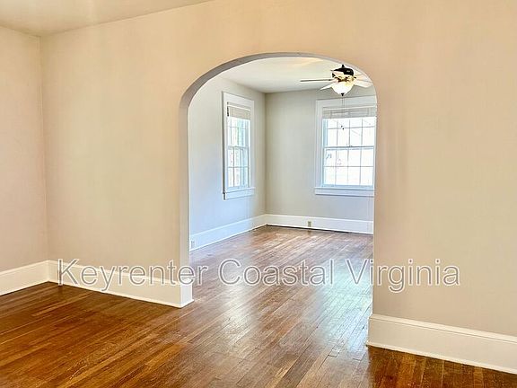 5th image of 236 S Mason St