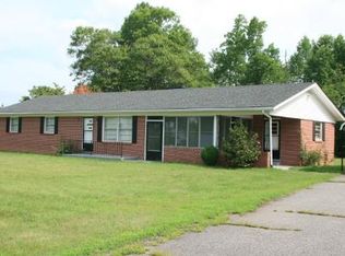 1010 Salem Hwy, Stuart, VA 24171