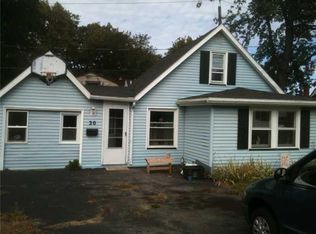 20 Chippendale Rd, Rochester, NY 14616