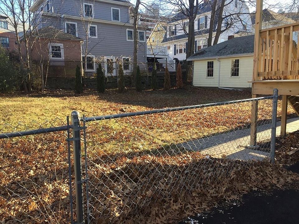 1st image of 59 Russell Park #0