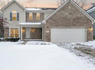 17361 Spartan Dr, Brownstown, MI