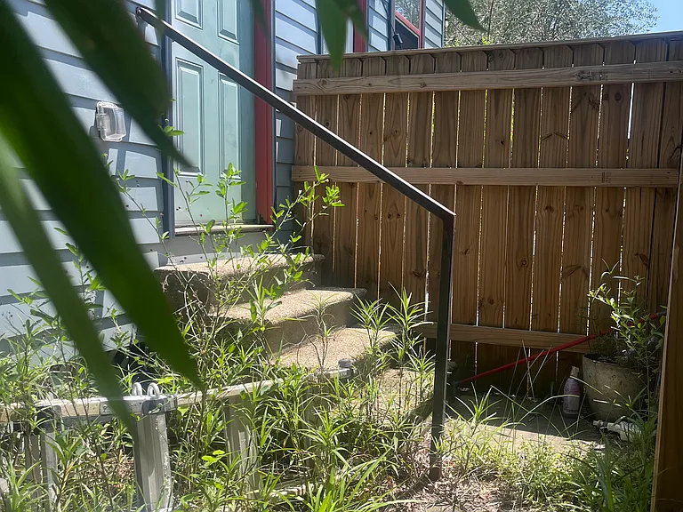 S Alexander St — Photo 14