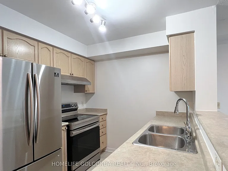 26 Olive Ave #1701 — Photo 3
