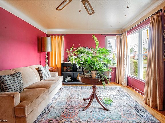5th image of 13534 Harold Ave