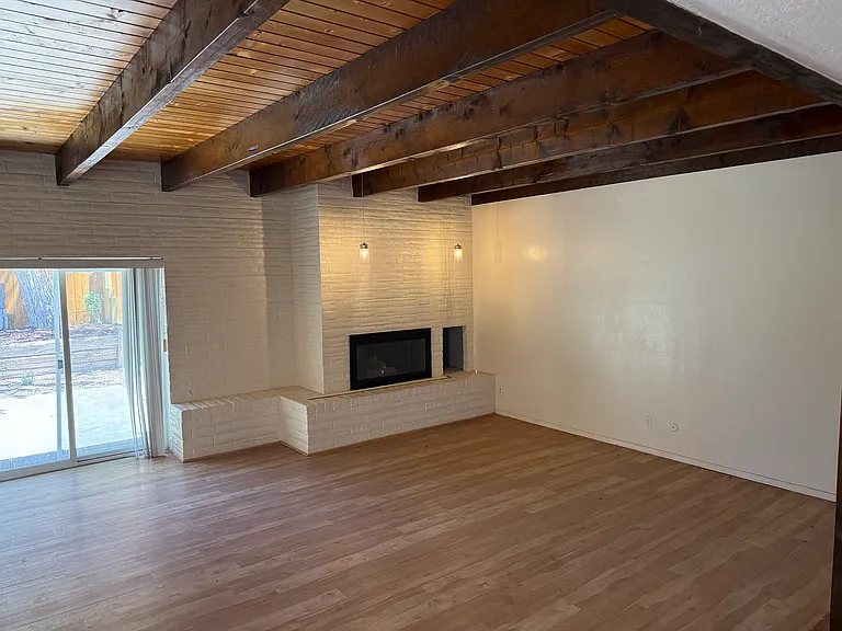 3113 La Mancha Dr NW — Photo 5