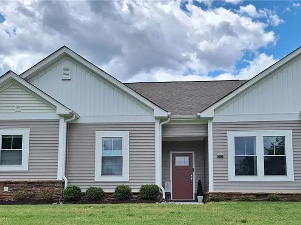 1010 Paragon Way #C, Suffolk, VA 23435