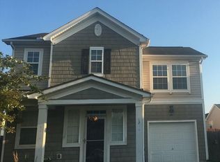 12 Fielding Ct, Durham, NC 27703