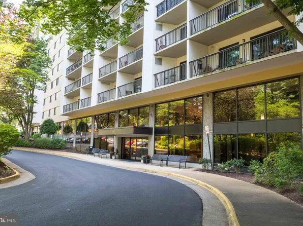 3800 Powell Ln APT 1022, Falls Church, VA 22041