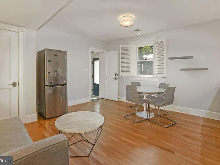 3348 Prospect St NW #1 — Photo 4