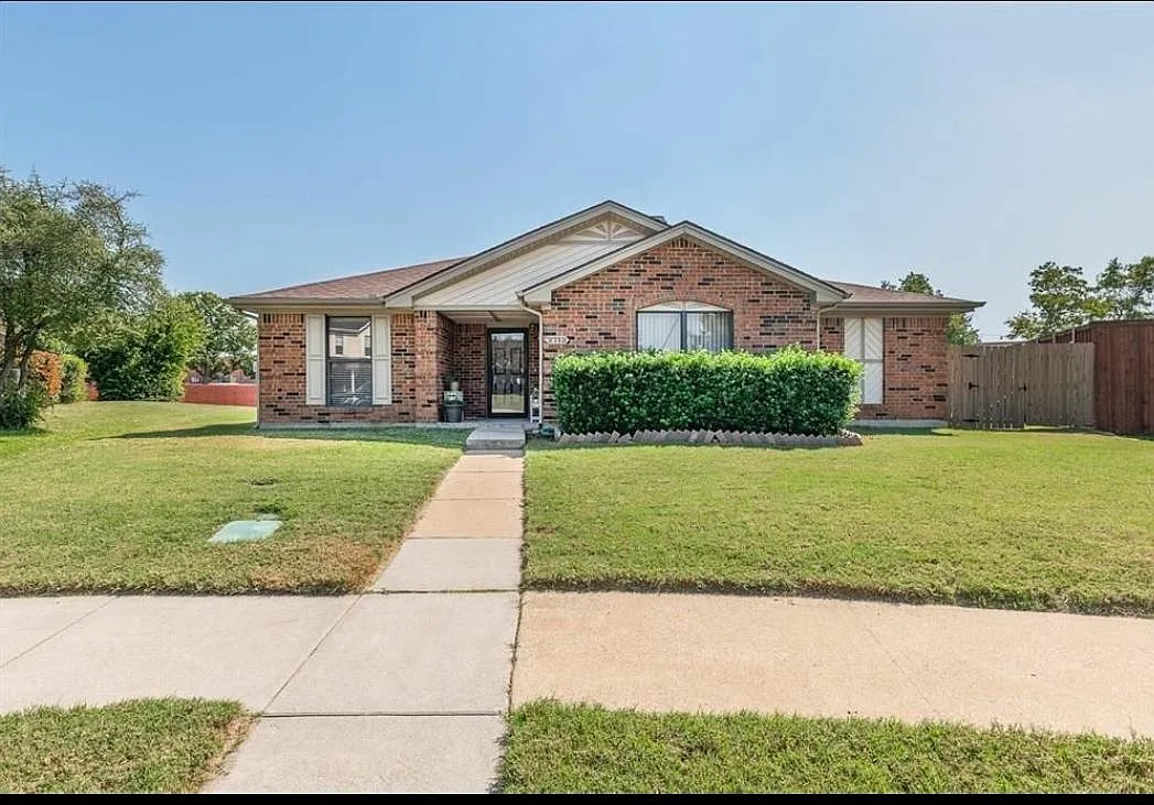 2712 Mill Trce — Photo 1
