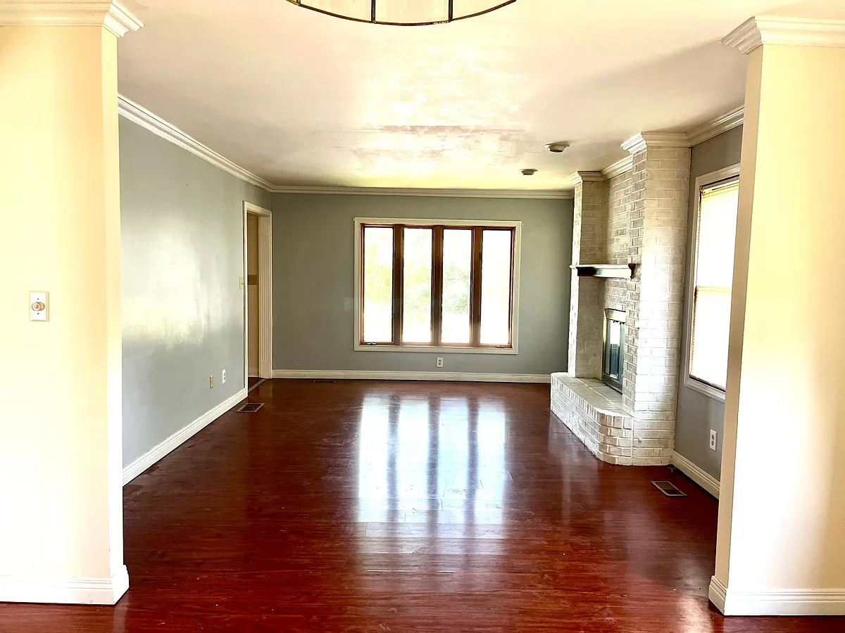 Building Photo - 200 N Keene Way Dr