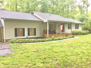 115 Tabor St, Central, SC 29630