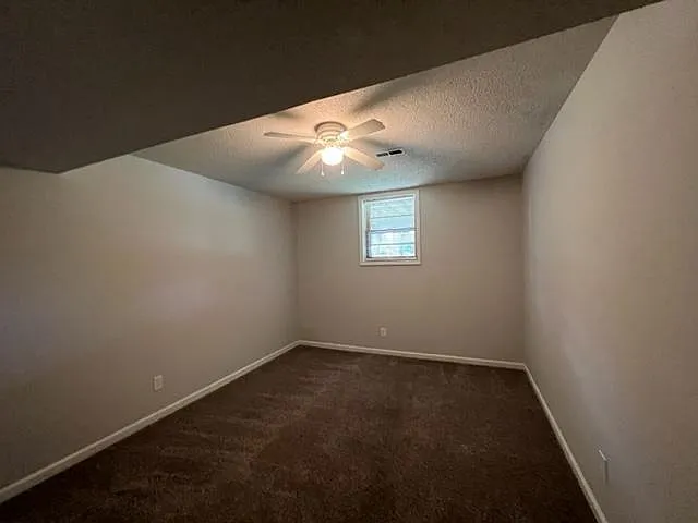 3859 S Hillcrest Ave — Photo 18