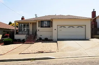 130 Rosewood Way photo 1