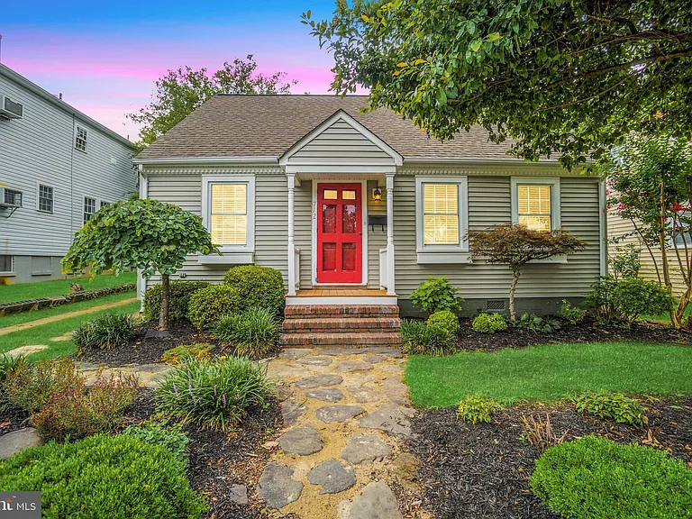712 Freeman St — Photo 48