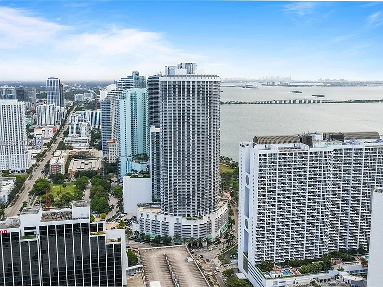1750 N Bayshore Dr #2804 — Photo 26