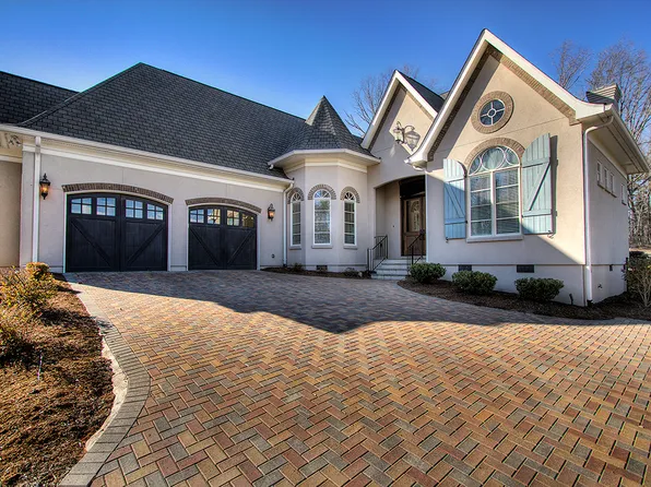 14267 Grand Palisades Py, Charlotte, NC 28278