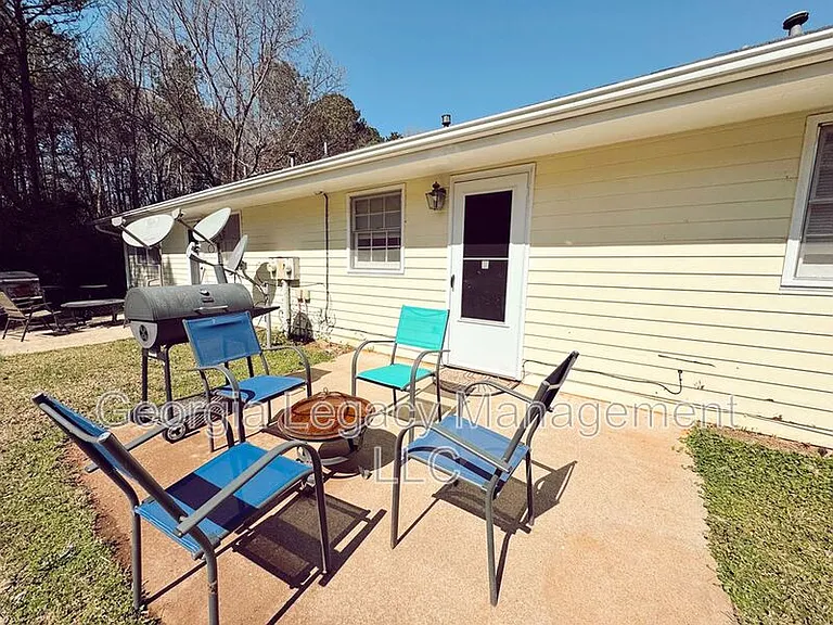 114 Creek Side Dr — Photo 12