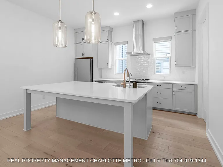 1609 Parkwood Ave — Photo 18