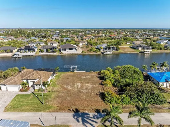 8282 Tracy Cir Lot 29, Pt Charlotte, FL 33981