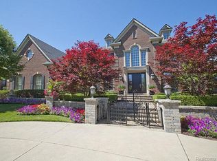 47650 Bellagio Dr, Northville, MI 48167