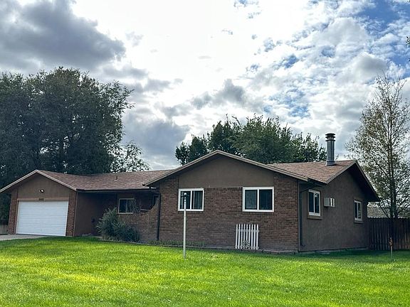 2nd image of 15503 Hadfield St