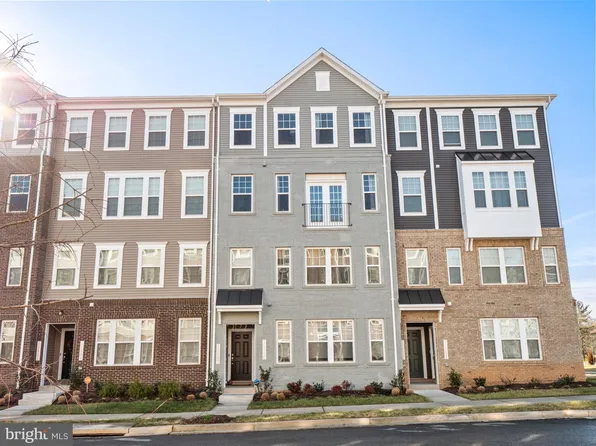 10507 Jim Lovell Ln, Lanham, MD 20706