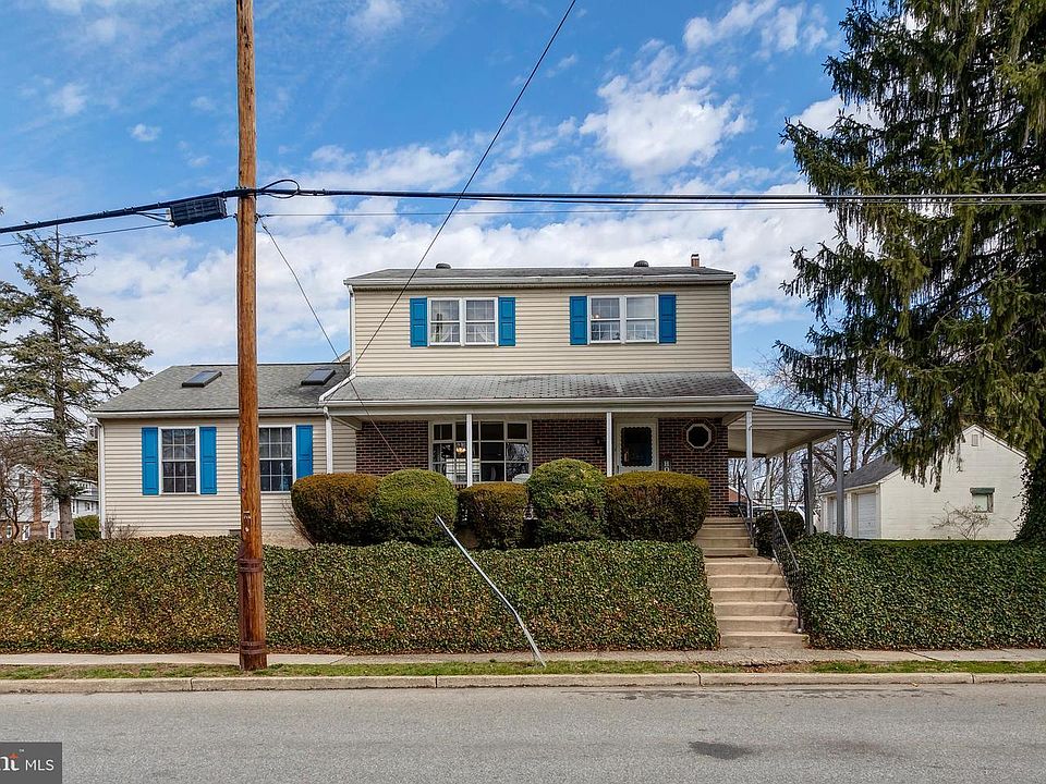 1st image of 351 S Scott Ave