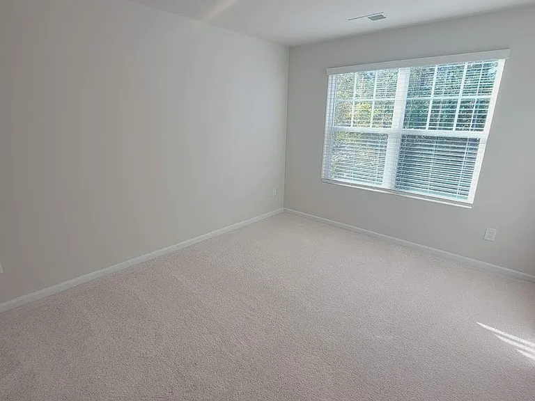 13005 Cottage Crest Ln — Photo 15
