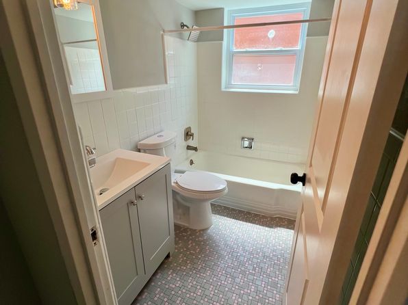 7853 Big Bend Blvd APT 2, Saint Louis, MO 63119