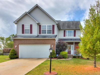 2024 Mary Ellen Dr, Brunswick, OH, 44212