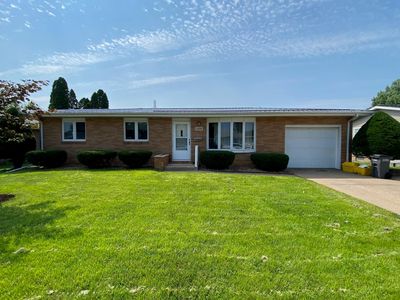 1220 Kane St, Dubuque, IA, 52001