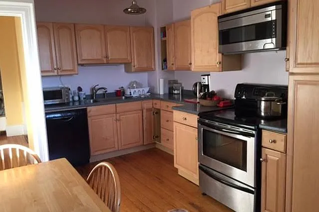 318 Tappan St #3 — Photo 7