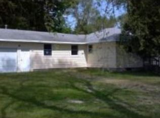 2931 S Pine Tree Rd, Oneida, WI 54155