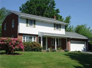 1135 Ridgeview Dr, Latrobe, PA 15650