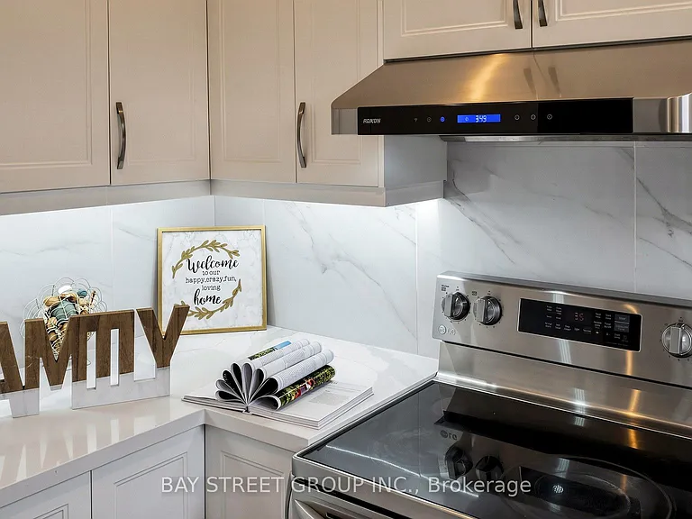 97 Zokol Dr — Photo 16