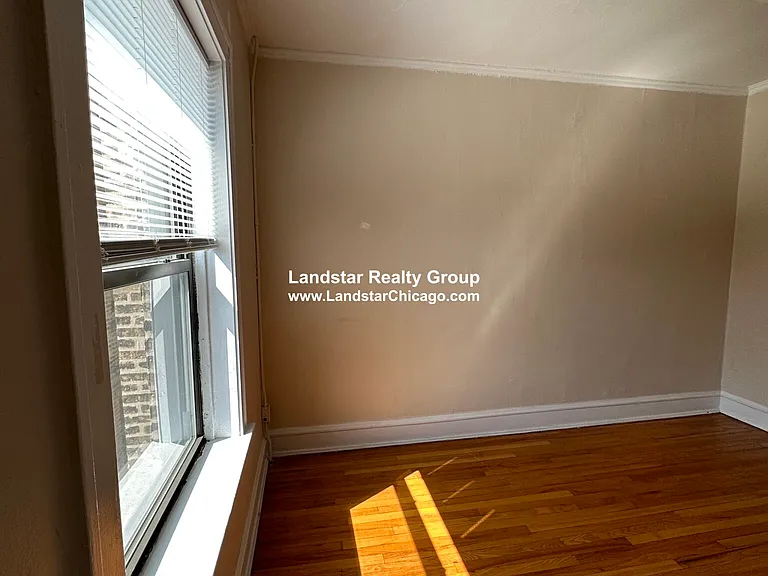 927 Forest Ave #2E — Photo 17