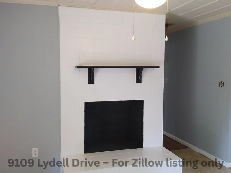 9109 Lydell Dr — Photo 6