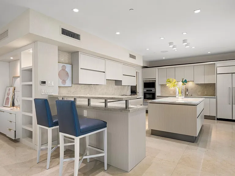101 Fort Lauderdale Beach Blvd #Penthouse 2703 — Photo 13