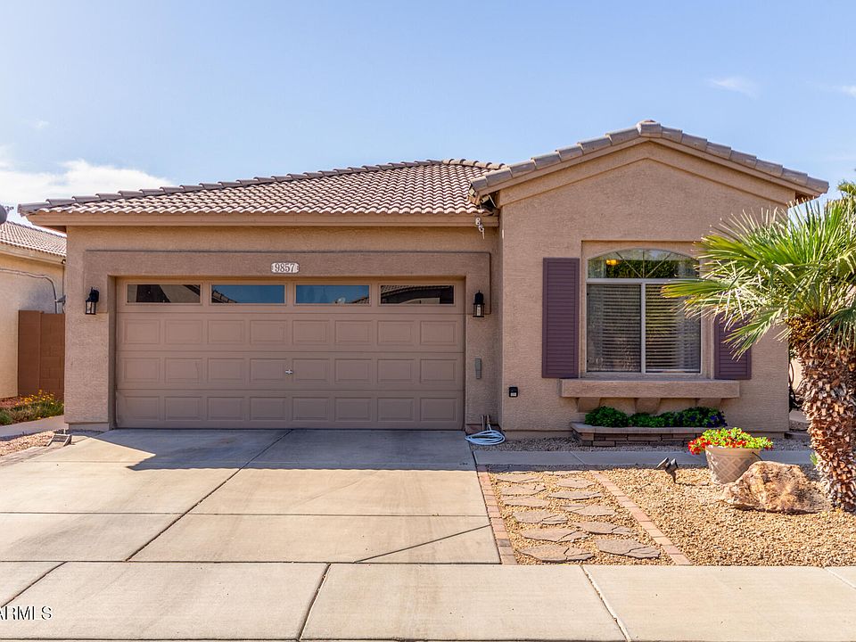 1st image of 9857 E Fairview Avenue