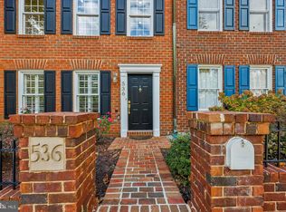 536 Tschiffely Sq, Gaithersburg, MD 20878