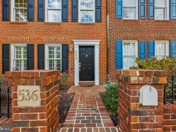 536 Tschiffely Sq, Gaithersburg, MD 20878