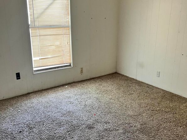 las-cruces-new-mexico-2062632538 picture