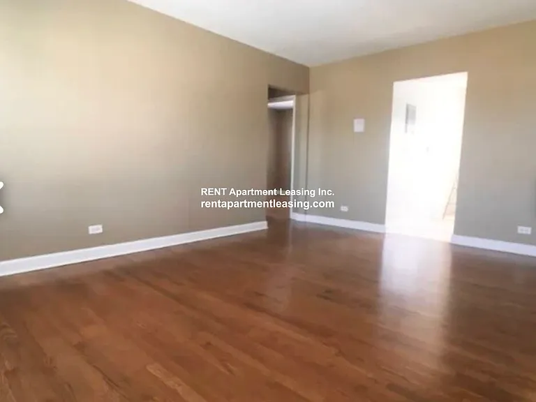 7626 N Milwaukee Ave #7632-2B — Photo 2
