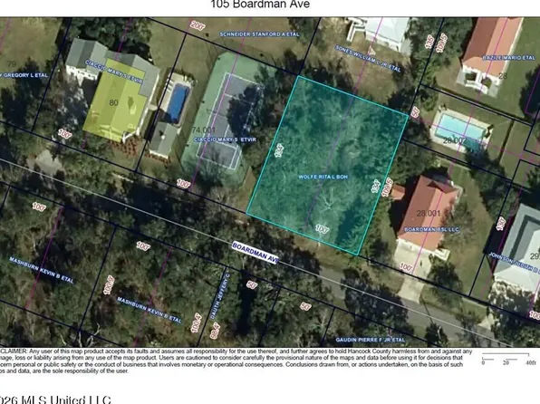 105 Boardman Ave, Bay Saint Louis, MS 39520